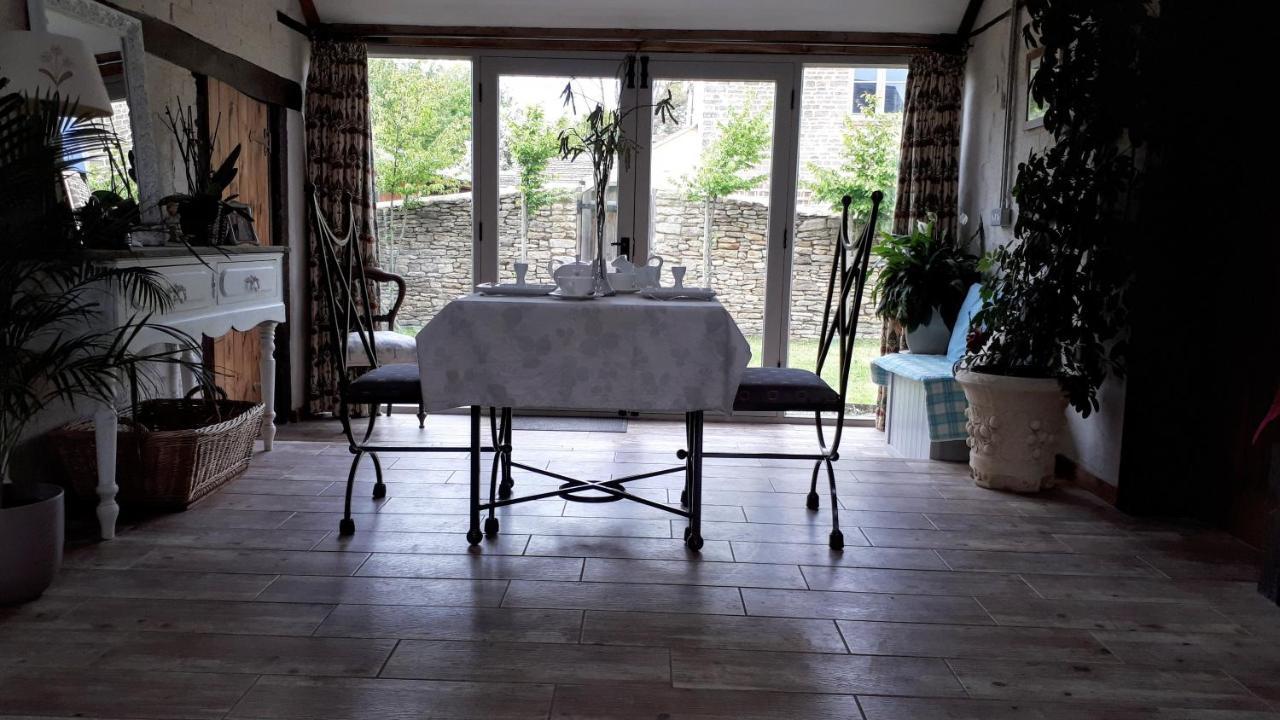Bed and Breakfast The Byre North End Farm Ashton Keynes Zewnętrze zdjęcie